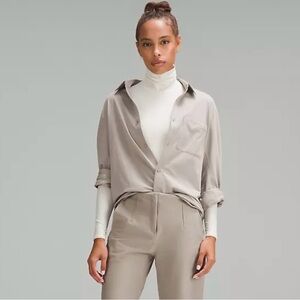 Lululemon Wundermost Ultra-Soft
Nulu Turtleneck